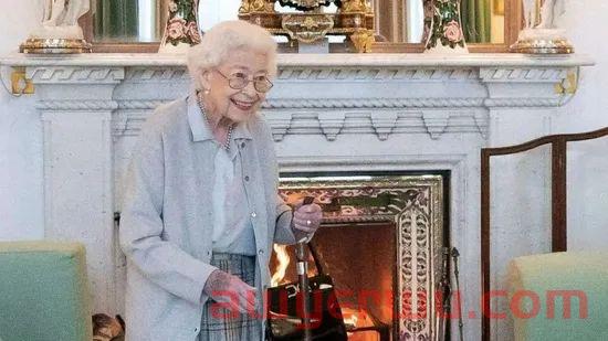 英国女王去世，这款产品竟然在亚马逊卖爆了！有哪些爆单秘籍？ 第1张