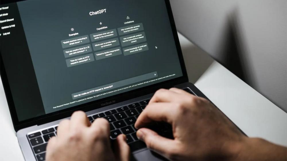 外贸企业如何高效运用ChatGPT？ChatGPT如何运用到独立站当中？​
