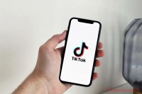 为什么你的TikTok视频没流量？爆款视频的底层逻辑解析