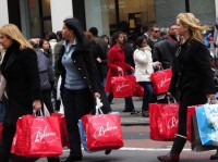 欧洲黑五遇冷,美国黑五网一破纪录:高通胀下卖家如何破局?