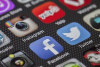 你的Facebook公共主页还在吗吗