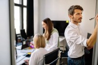 亚马逊广告开了手动，还有必要开手动精准吗？