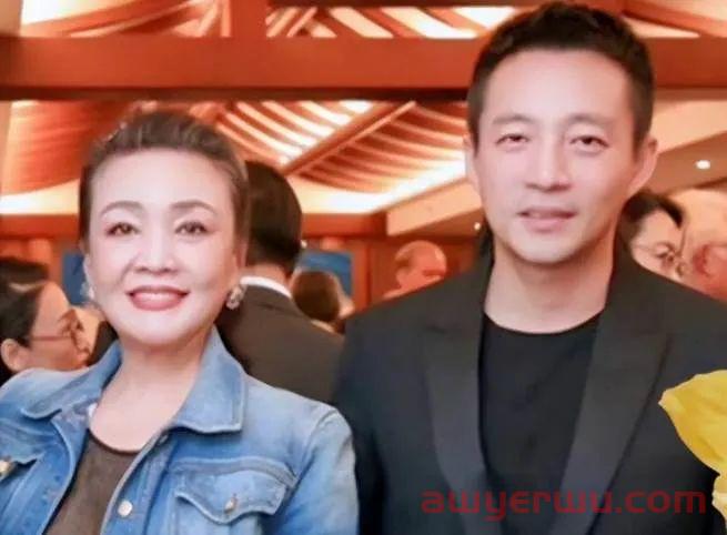张兰汪小菲边撕大S边赚“麻六记”：餐饮物流在被直播电商带“变形” 第1张