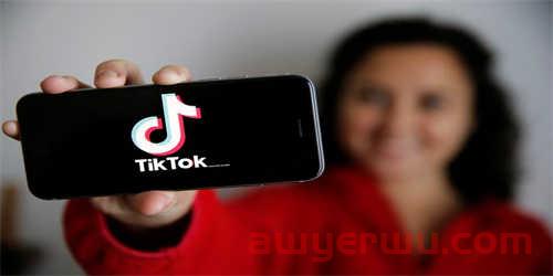 “中年”亚马逊开始学TikTok，是鱼和熊掌兼得，还是东施效颦？ 第1张