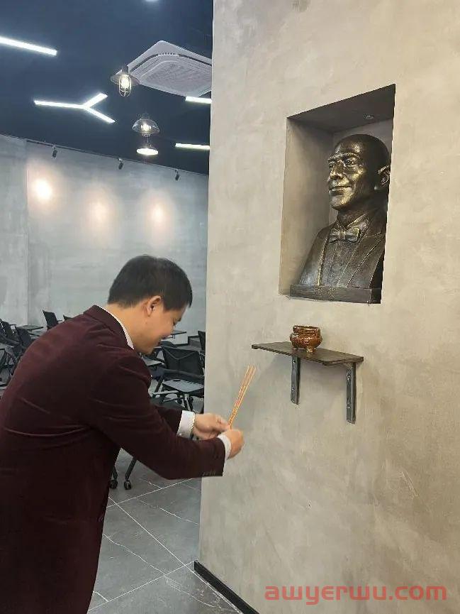 亚马逊创始人杰夫:股票下跌不代表我 第5张 亚马逊创始人杰夫:股票下跌不代表我 第5张