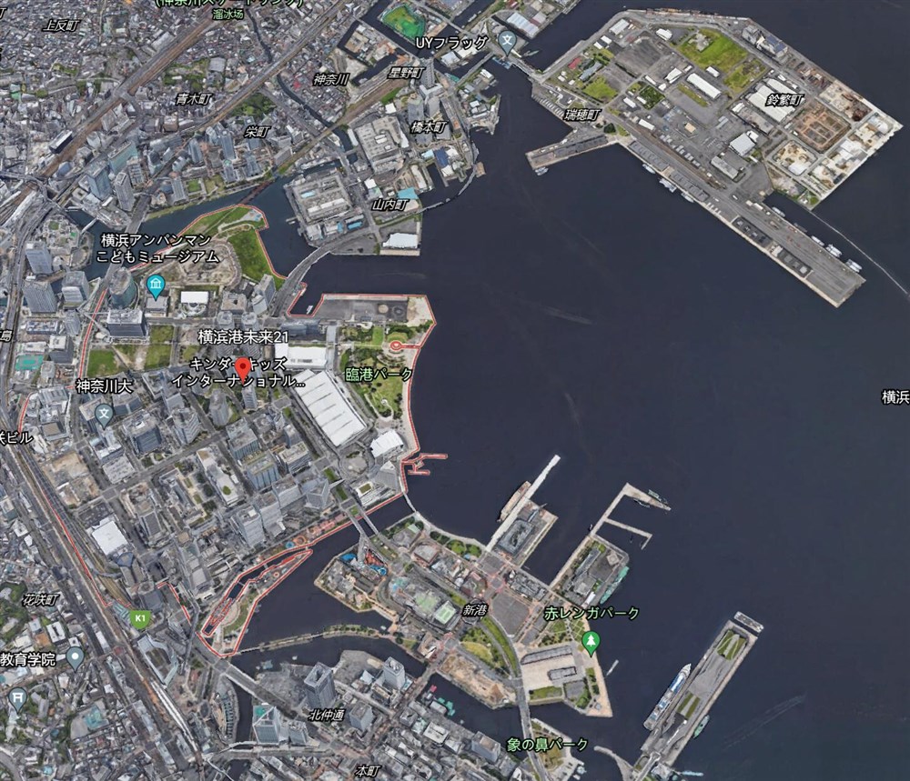 横滨港